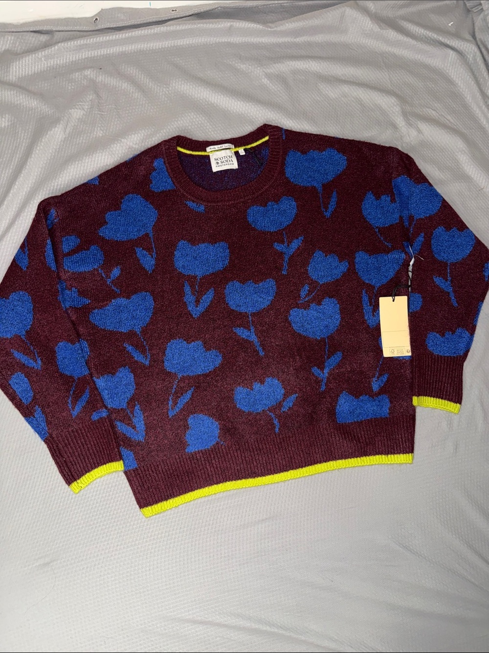 Scotch & Soda Amsterdam Tulip Crew Neck Sweater - Size Medium, NWT - Picture 2 of 12